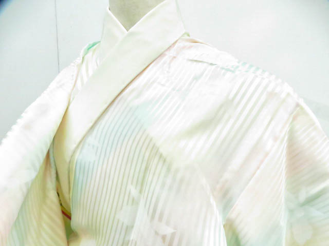 リサイクル　長襦袢　単衣袖無双仕立て　花模様　縞地紋